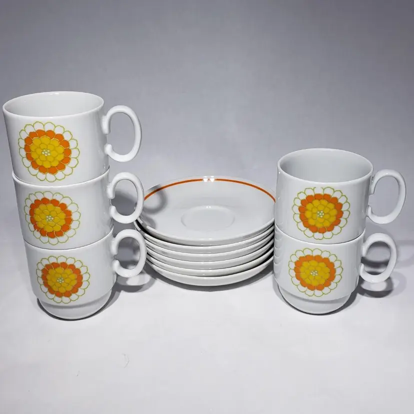 Set of 5 VTG Georges Briard Florette Stackable Cup and Saucer Sets Japan Discontinued