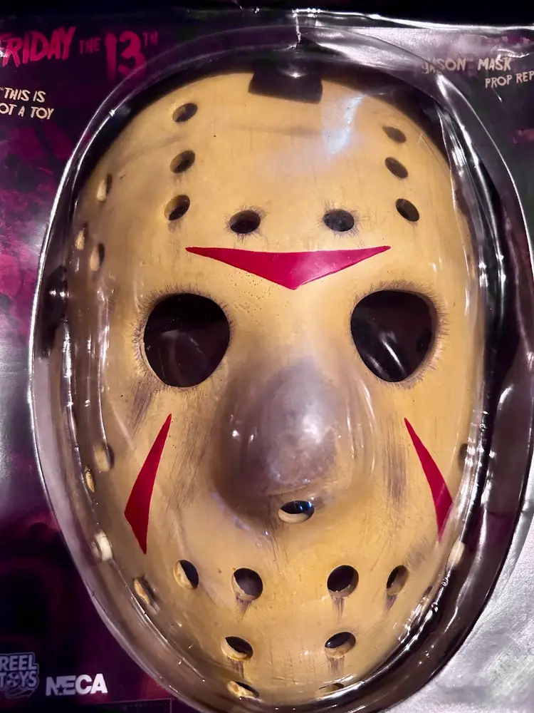 NECA Friday The 13th Part 3 III Jason Vorhees Prop Replica Mask