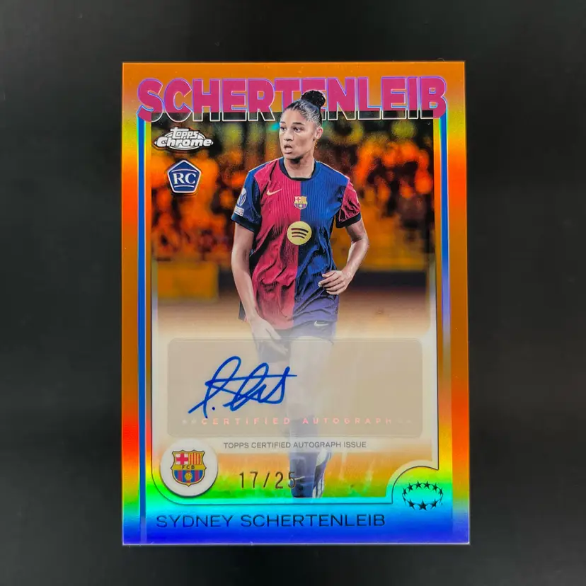 Sydney Schertenleib 2024/25 Topps Chrome UWCL Orange /25 Autograph Barcelona Soccer Card