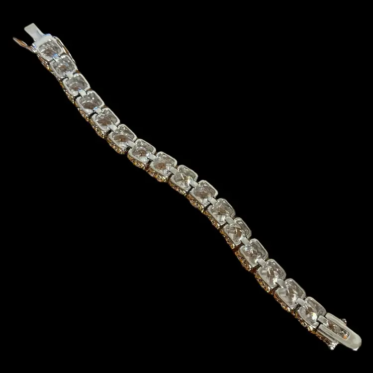 Rhinestone Chunky Bracelet Silver Tone 8”