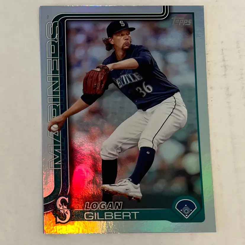 Logan Gilbert Rainbow Foil Seattle Mariners