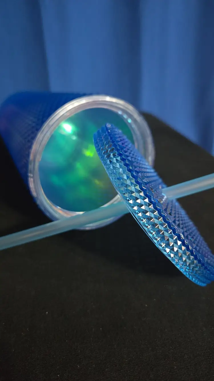 Blue Iridescent Diamond Tumbler with Straw 24oz
