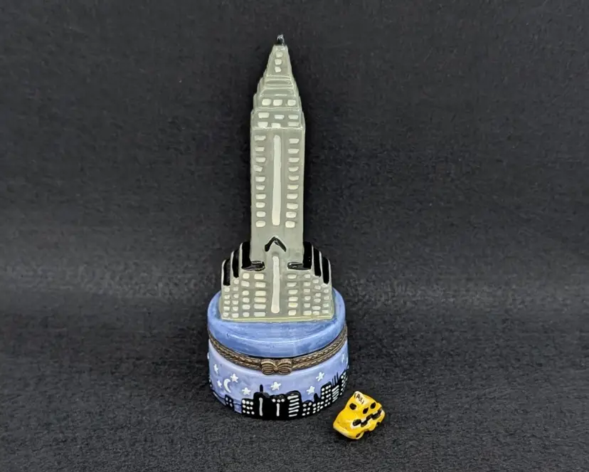 Vintage NYC Skyline & Empire State Building Trinket Box with Taxi Ceramic