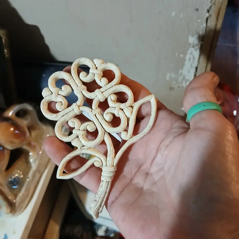 Vintage MCM Flower Hang on Wall