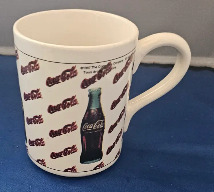 Coca Cola Coffee Cup Mug Gibson Collectible 1997 Vintage