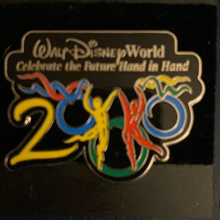 2000 Walt Disney World Celebrate The Future Hand In Hand Pin