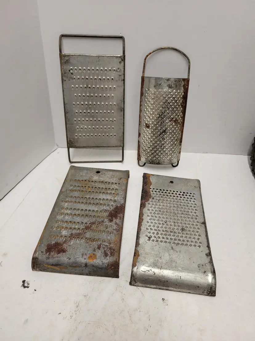 4 cheese graters