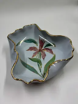Vintage Italian Hand-Painted Floral Ruffled Edge Bowl with Gold Trim