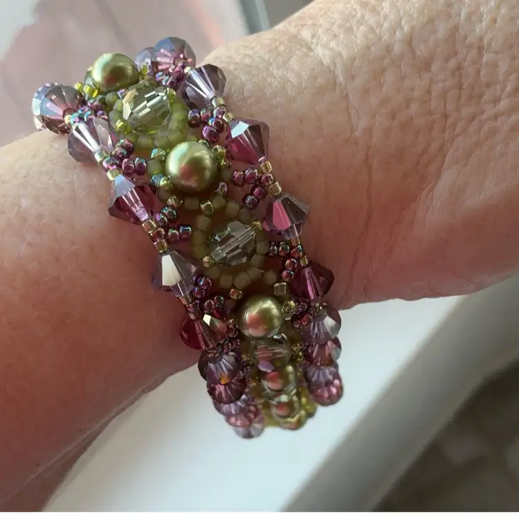 Purple & Green Swarovski Crystal & Pearl Bracelet with Gold Filled Filagree Box Clasp Artisan Made 7”