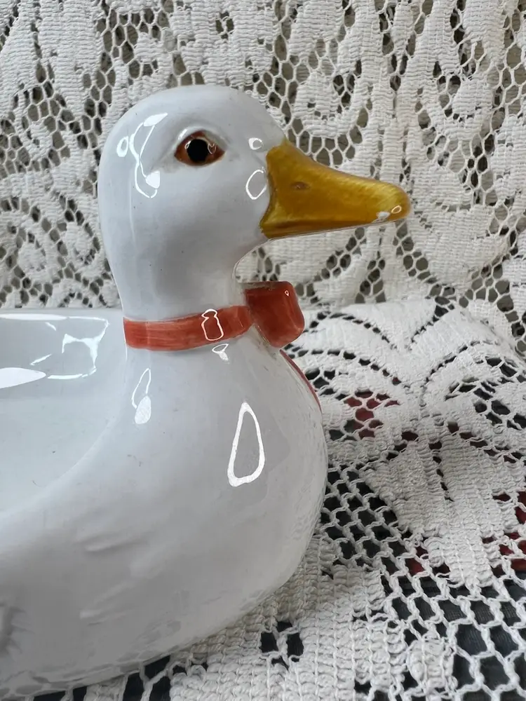 #01 106 Ceramic OTAGIRI Red Bow Duck Soap Trinket Dish 6.25" X 3.75" X 3.25"