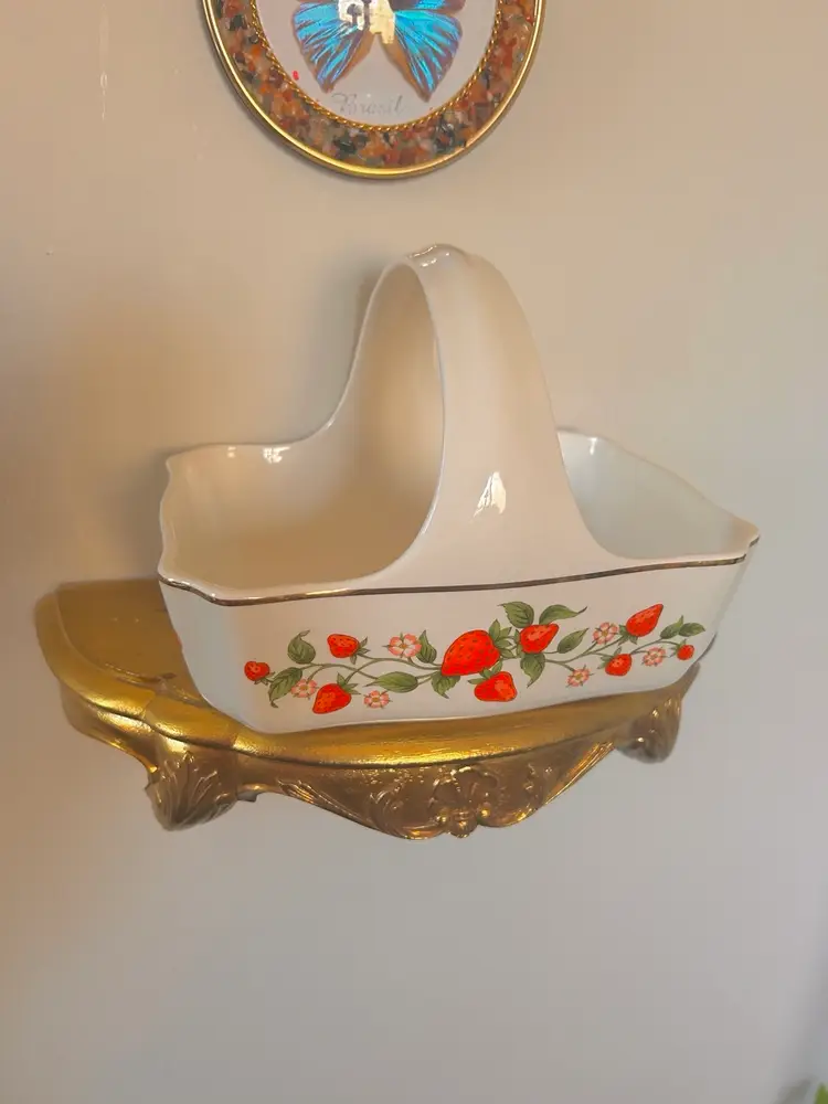Vintage Strawberry ceramic basket 