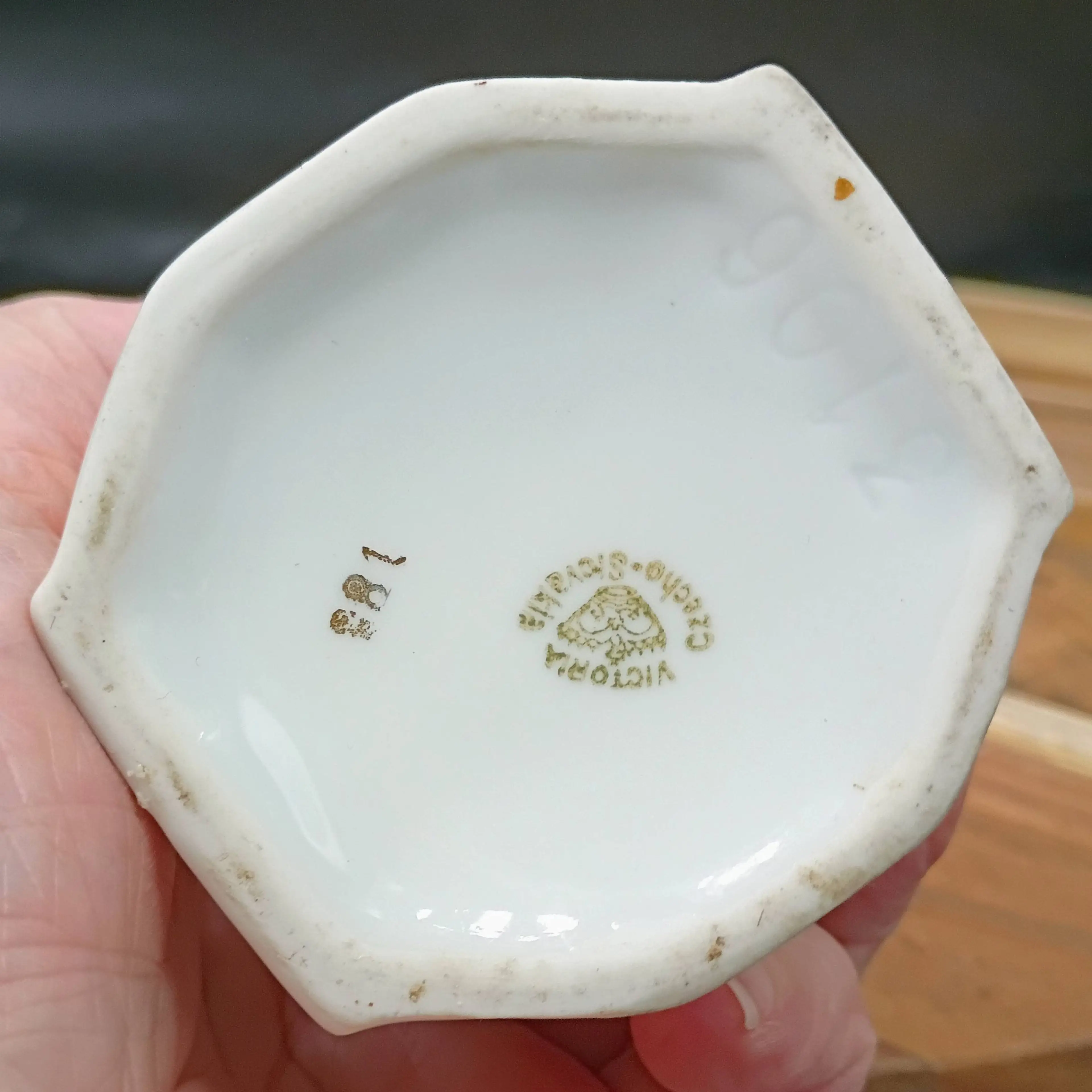 Image 4 of 4