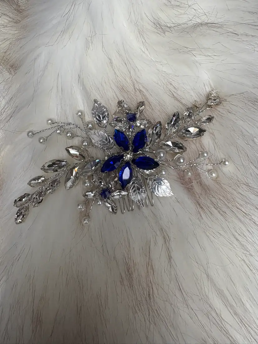 Stunning Rhinestone Bridal Hair Comb. Something Blue.