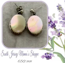 Vintage Silver Tone Mother Of Pearl Oval Shape Dangle Pierced Earrings