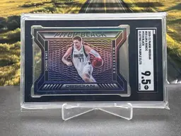 Luka Doncic 2020-21 Obsidian /75 Electric Etch Purple SGC 9.5