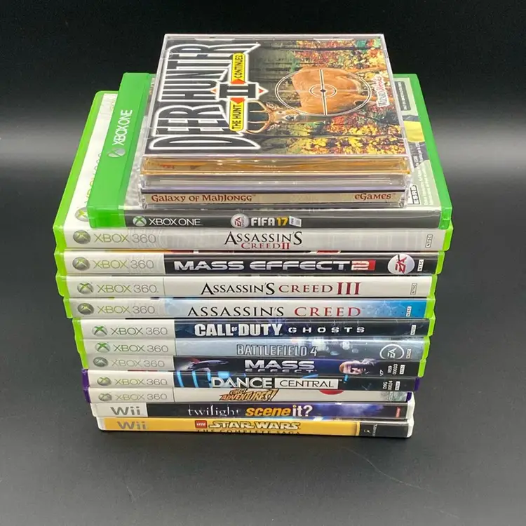 Video Game Bundle Of 14