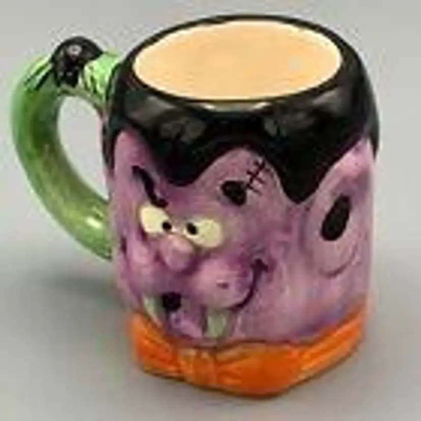 Dracula Halloween Ceramic Coffee Tea Mug 3D Royal Norfolk Black Spider
