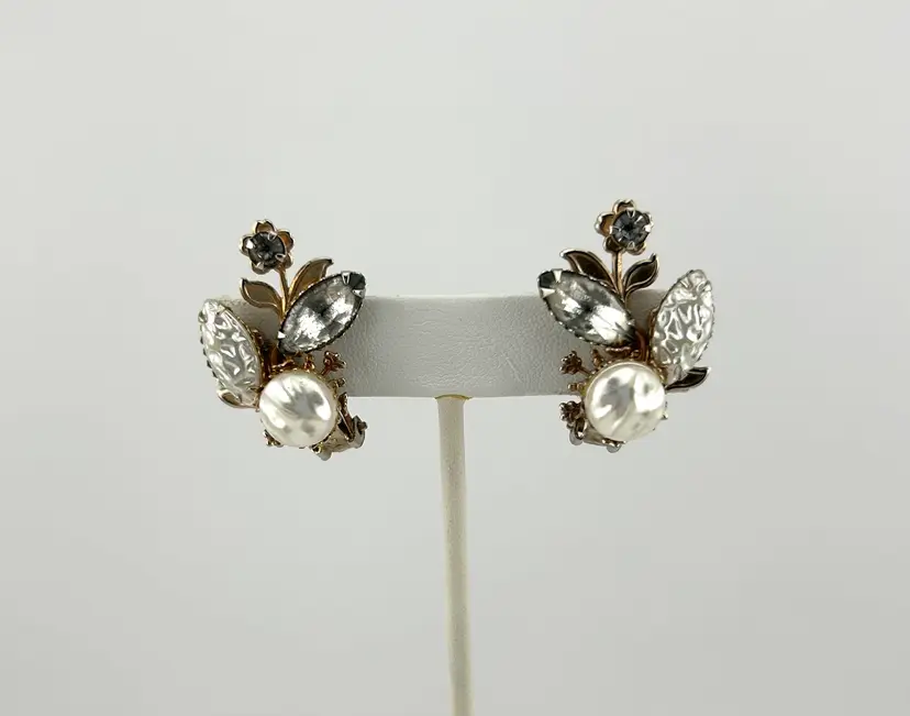 Vintage Signed Coro Silver Tone Glass Pearl and Crystal Clip-on Earrings 1.5”