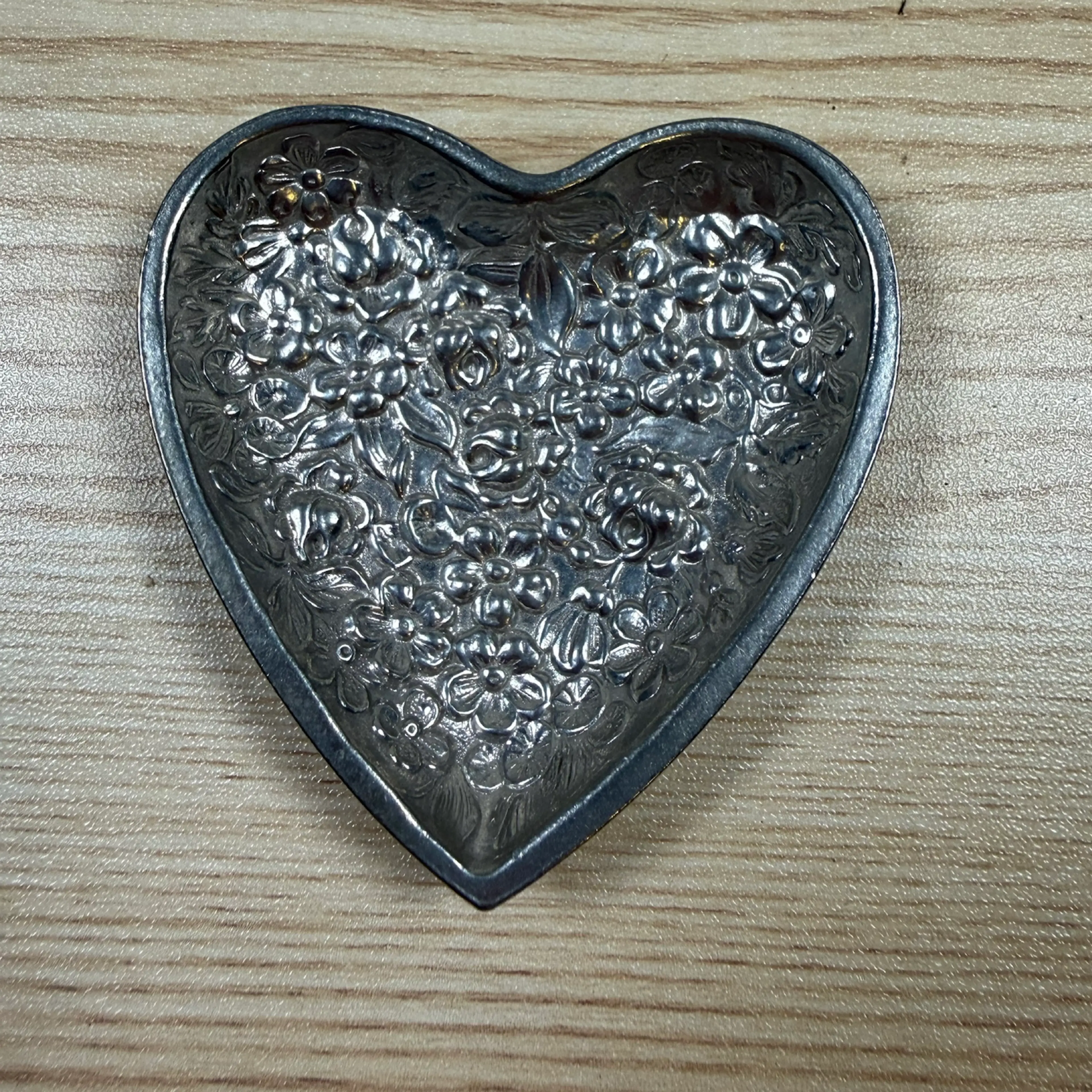 Image 2 of 5