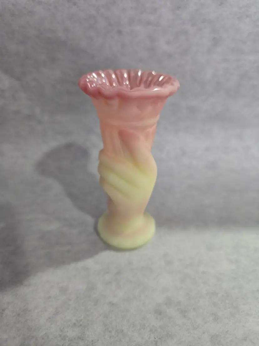 Vintage Fenton Burmese Bud Vase
