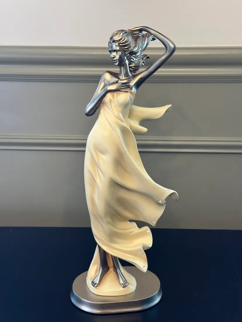 Vintage Windswept Woman