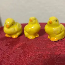 Mini Trio Of Chicks