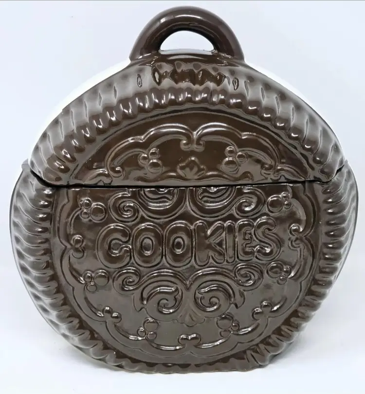 Oreo Cookie Jar Japan VGC Kitchen Decor Collection Rare 9.5H" x 9"L VTG