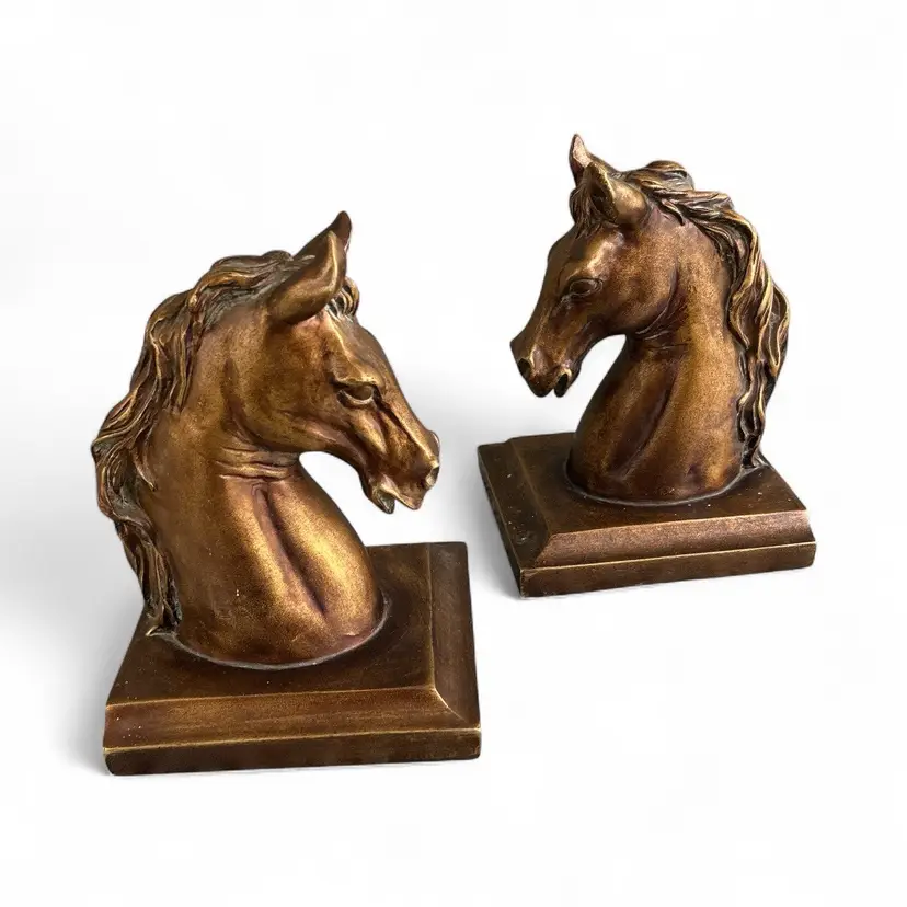 2 Vintage Horse Head Bookends Equine Stallion Antique Gold Finish Cast Resin
