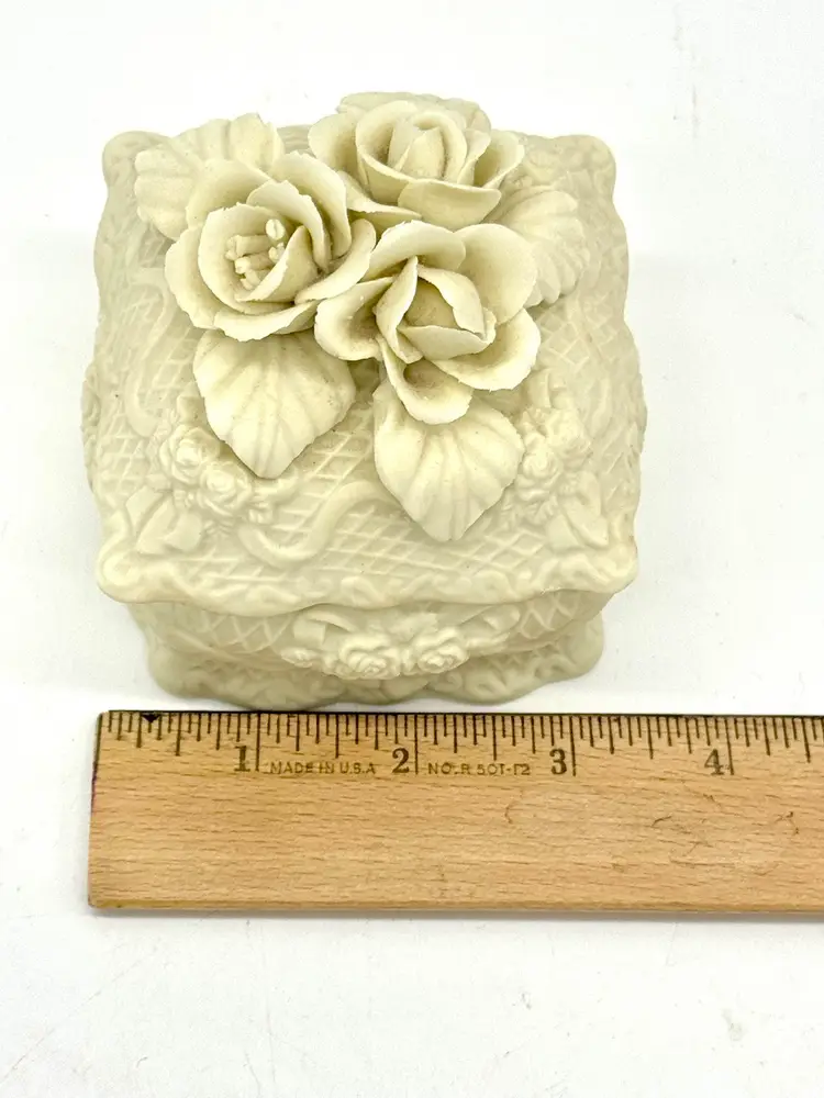 Trinket Box Vintage Bisque Porcelain Decorative w Flowers Atop 4”W