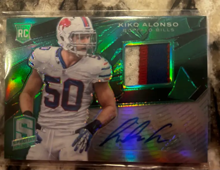 2013 Panini Spectra Emerald Auto #160 Kiko Alonso No 3 of 5