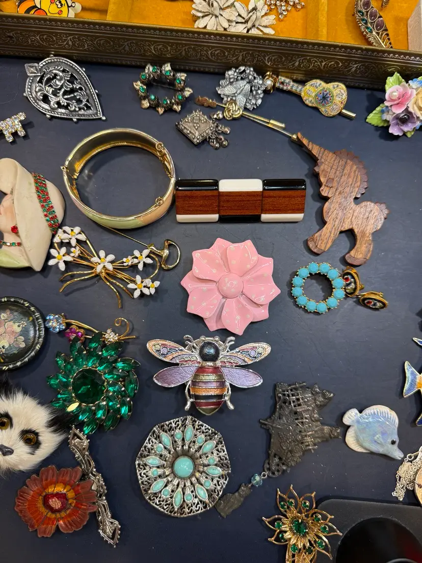 Livestream thumbnail