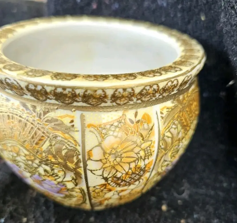MCM Asian maybe Satsuma Ware bowl/planter with gold gilding