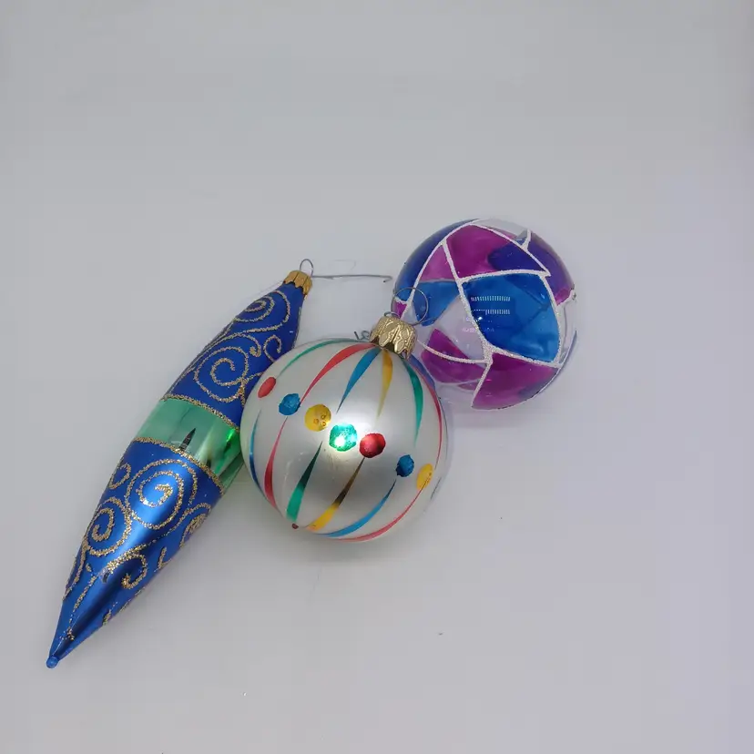 Vintage Blown Glass Colorful Christmas Ornaments Hand-painted
