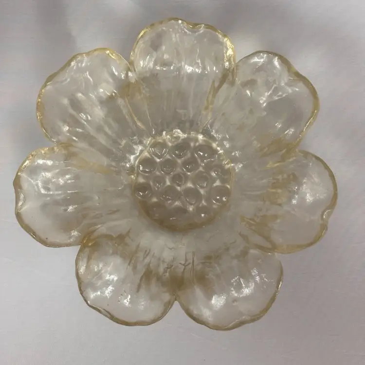 Vintage Dorothy Thorpe ? Trinket Bowl Daisy LUCITE ACRYLIC 🌼 Flower Power