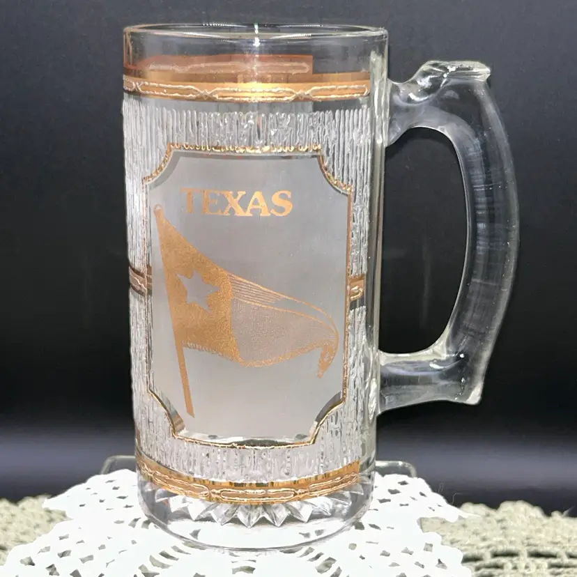 Culvers Texas Beer Mug, Vintage 1990s Frosted Glass Stein With Culver’s’ 22 My Gold Accents.