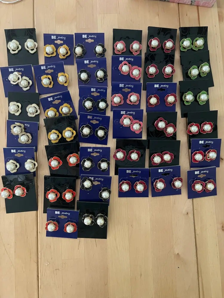Lot Of 38 Flower Pearl Earrings Assorted Colors NOS