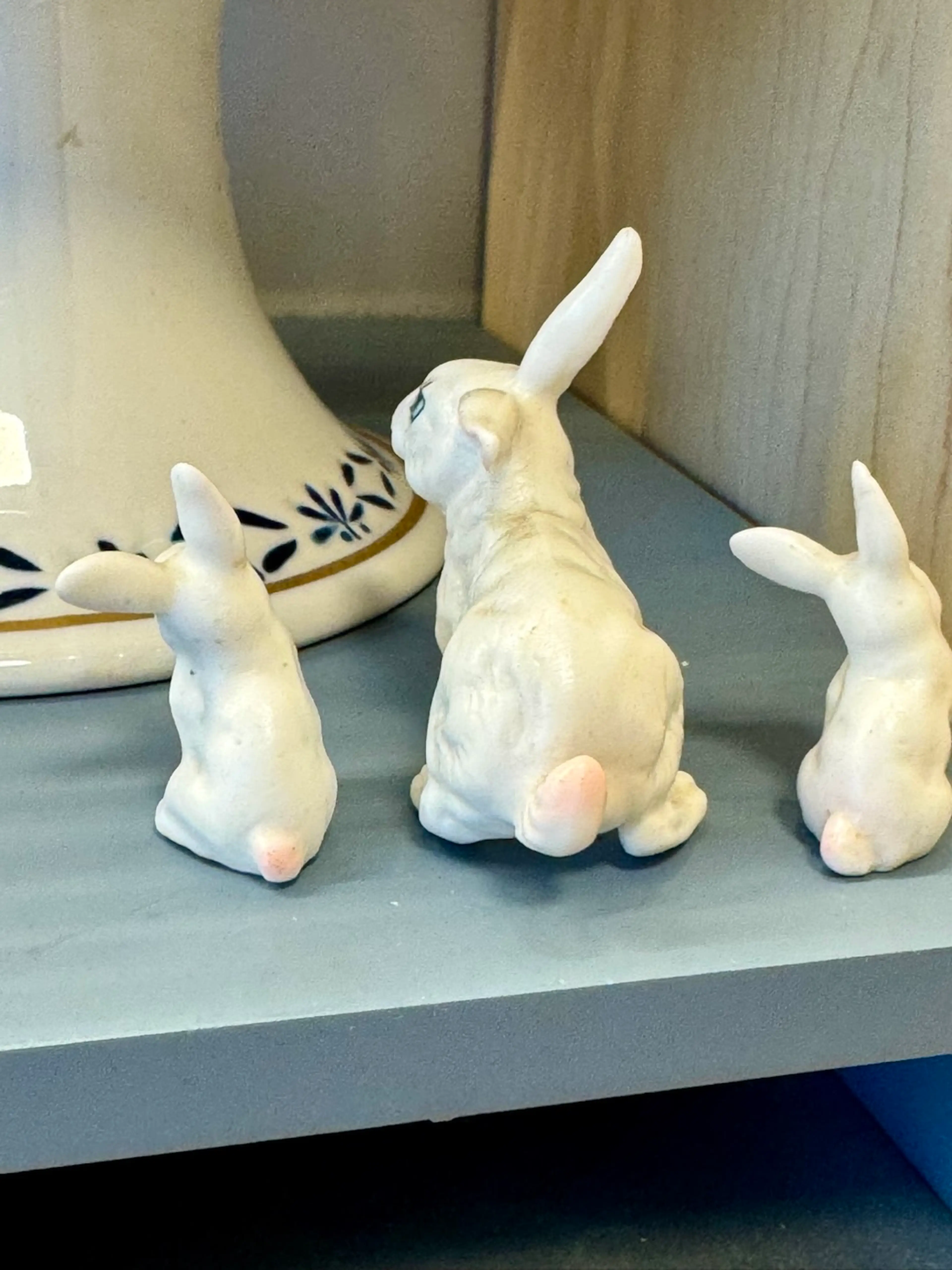 Image 4 of 4
