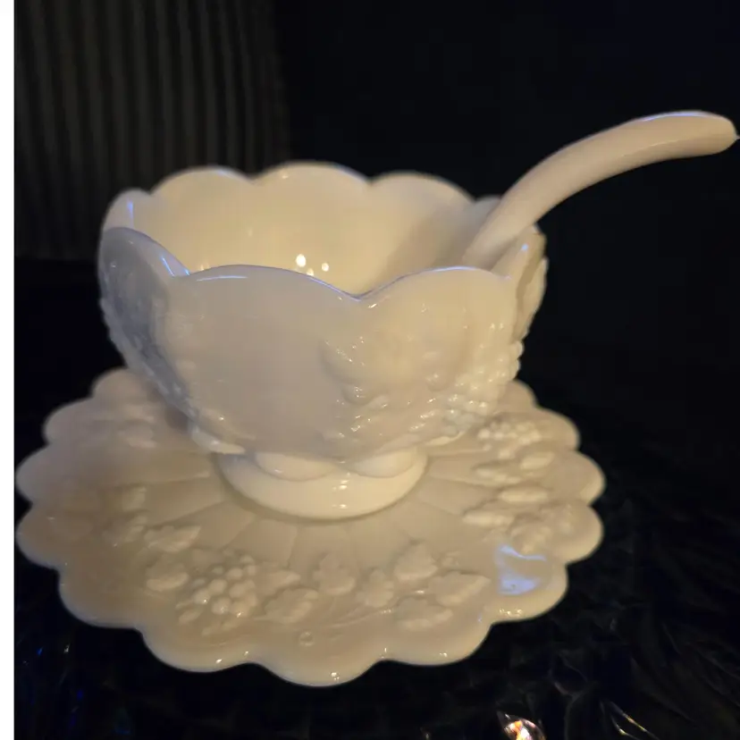 Westmoreland 3 Piece Grape And Cable Pattern Mayo Bowl