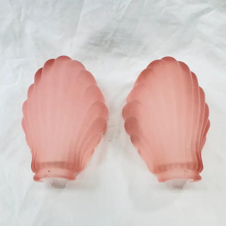Art Deco Pink Satin Glass Wall Sconce’s Minor Call Out