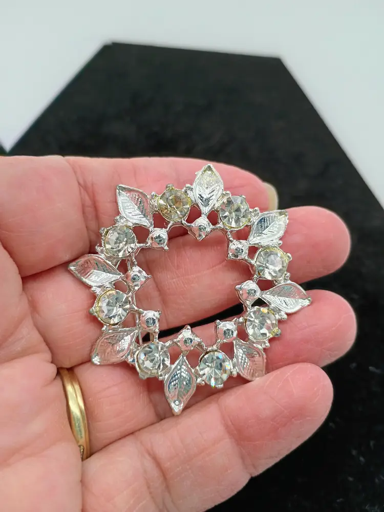 Silver Tone Round Wreath with Clear Rhinestones Brooch Pin 2"