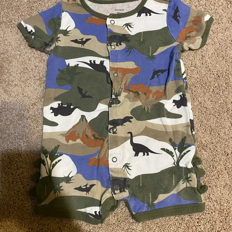 Boy's Size 18 Months 5-Piece Bundle of Romper Outfits - Mixed Brands