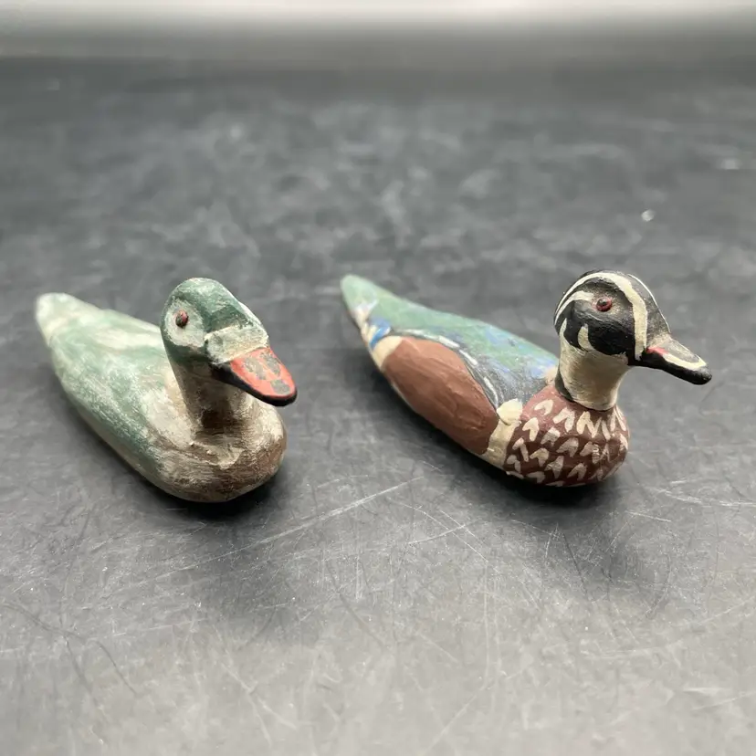 VTG Hand Painted Mini Wooden Ducks Set Of 2