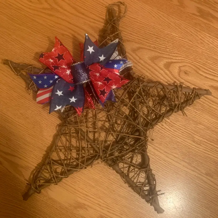 001 Star Left Bow Red, White & Blue