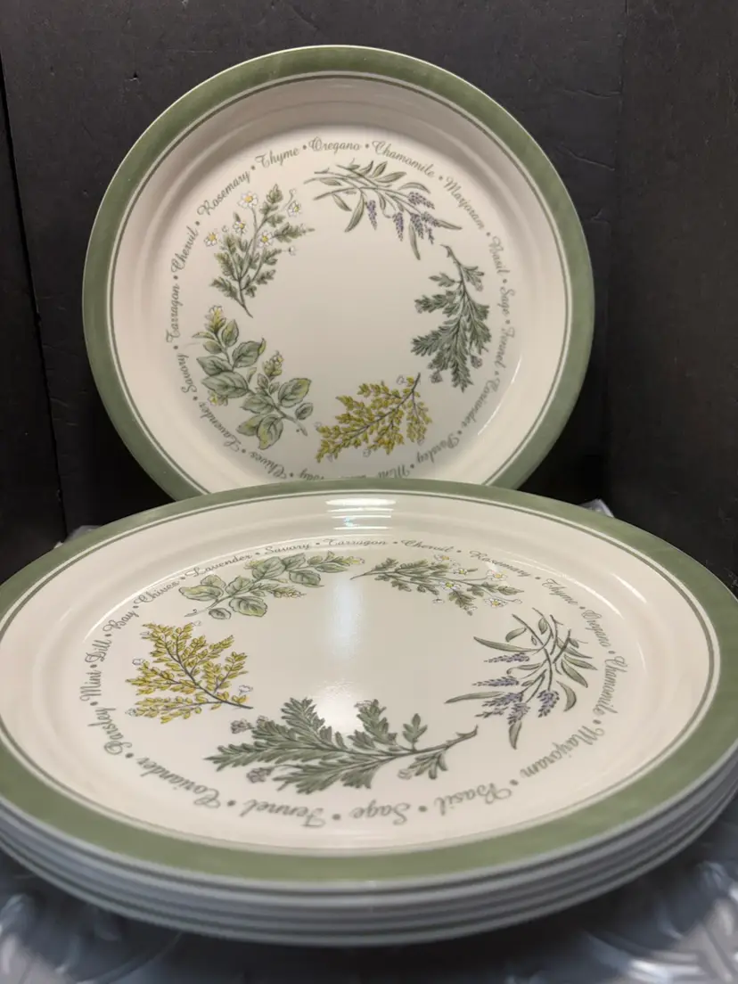 6 Vintage Corelle "Timeless Herbs" Dinner Plates