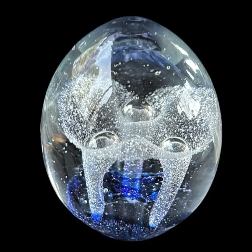 Blue Field controlled Bubble Oval Paper Weight