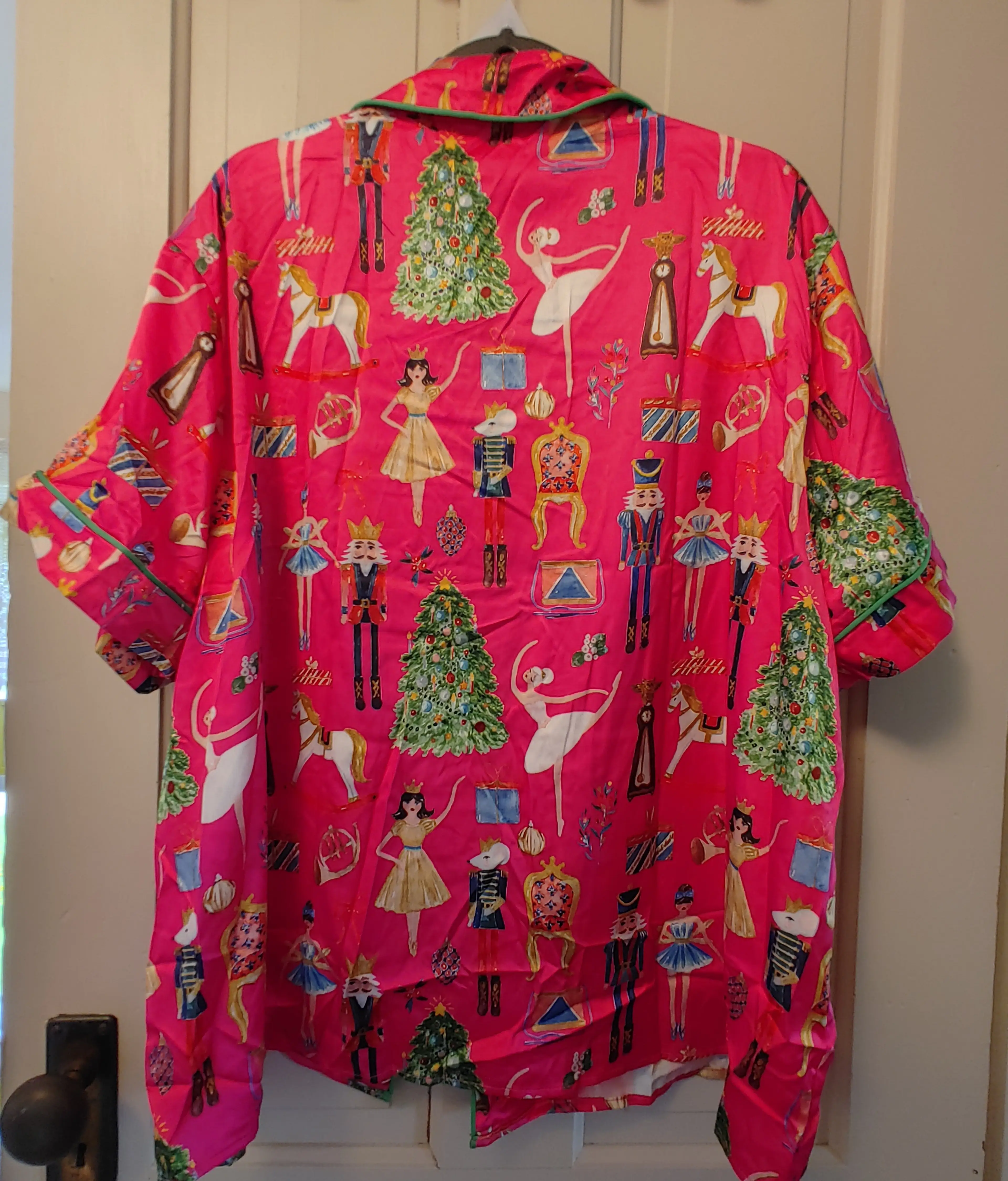 Image 2 of 4