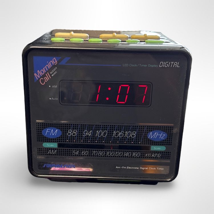 Vintage Soundesign Morning Call Am/Fm Stereo Alarm Clock