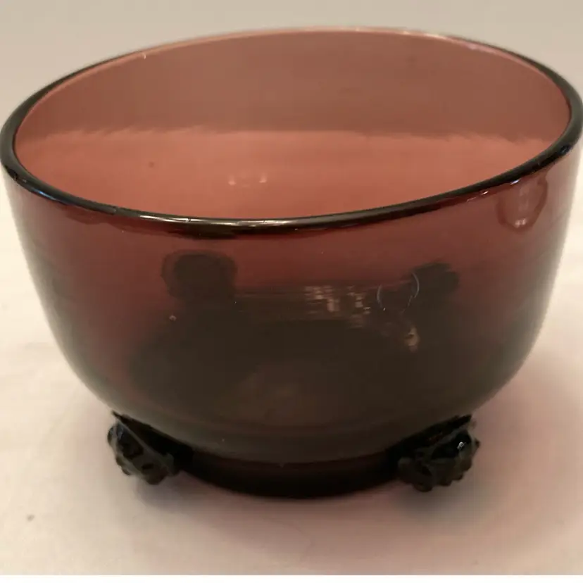 Beautiful Amethyst Art Glass Bowl
