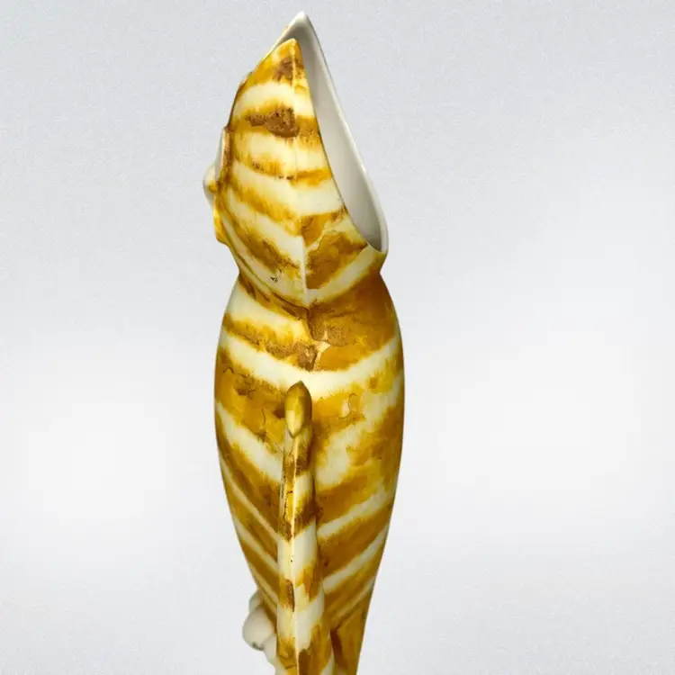 Dalton Pottery Scotland Ginger Tabby Cat Vase -  Excellent Condition 9" Tall