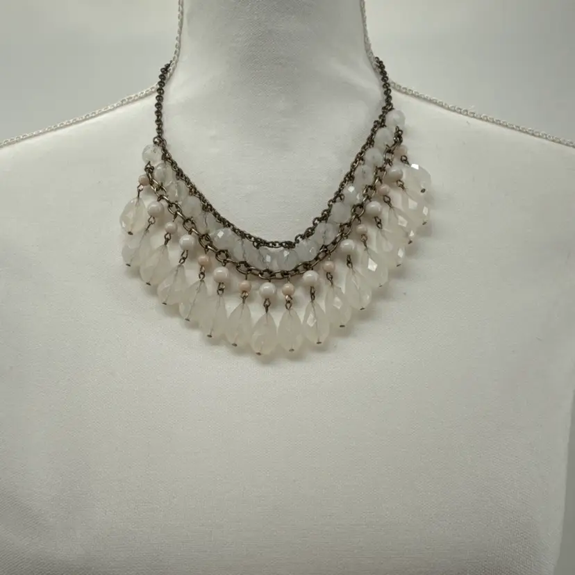 Vtg. Victorian Style Bib Statement Necklace Gold Tone Pink White Frosted Beads